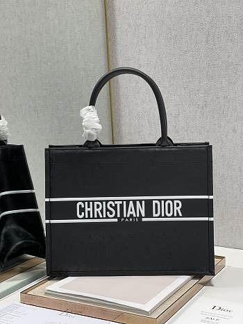 Dior Book Tote Shopping Bag Punching Black 1287 Size 36 × 28 cm