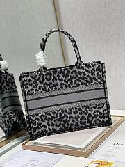 Dior Book Tote Shopping Bag Gray Leopard Trumpet 1287 Size 36 × 28 cm - 3