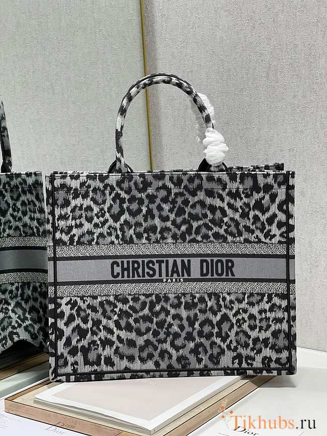 Dior Book Tote Shopping Bag Gray Leopard Print Large 1286 Size 41 x 32 cm - 1