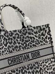 Dior Book Tote Shopping Bag Gray Leopard Print Large 1286 Size 41 x 32 cm - 2