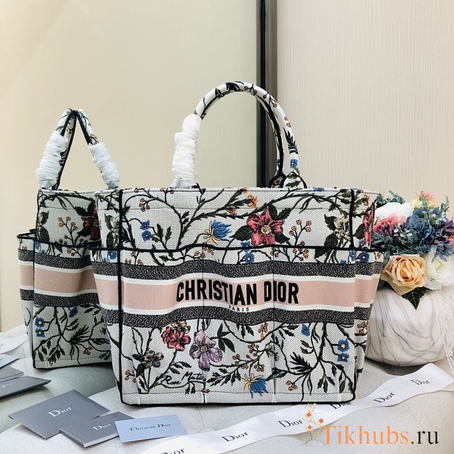 Dior Beach Bag Book Tote 9028 Size 42 x 30 x 17 cm - 1