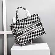 Dior Book Tote Polka Dot Embroidery Size 36.5 cm - 1