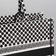 Dior Book Tote Polka Dot Embroidery Size 36.5 cm - 2