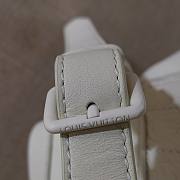 LV Christopher Large Backpack White M53286 Size 44 x 49 x 22 cm - 5