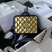 Chanel Box Bag AS2900 Size 18 cm - 1