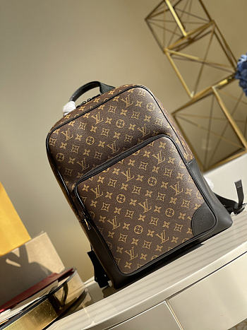 LV Dean Backpack M45335 Size 32 × 42 × 15 cm