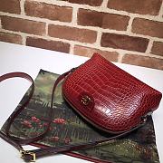 Gucci Big Red Crocodile Pattern 499621 Size 23 x 19 x 8 cm - 3