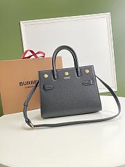 Burberry Title-Tyler Handbag Full Black Size 26 x 13.5 x 20 cm - 1