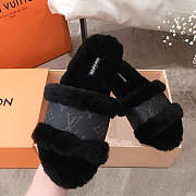 Louis Vuitton Slippers 02 - 3