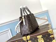 Louis Vuitton Montaigne BB Monogram M45311 Size 29 x 20 x 13 cm - 6