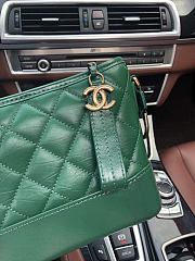 Chanel Gabrielle Grass Green Size 20 cm - 2