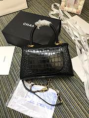 Chanel Crocodile Messenger Chain Bag Black A93050 Size 25 × 15 × 12 cm - 2