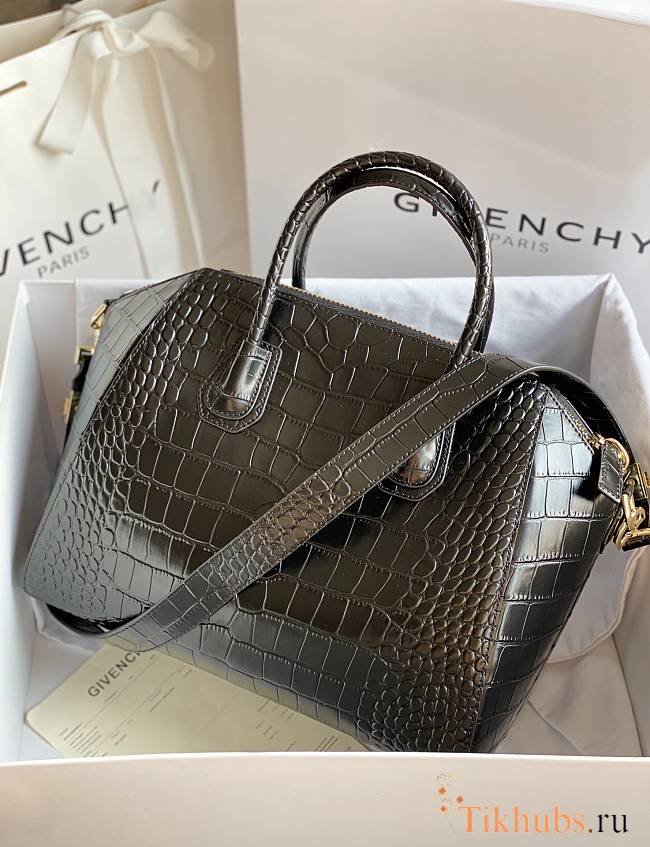 Givenchy Classic Antigona Tote Size 33 cm - 1