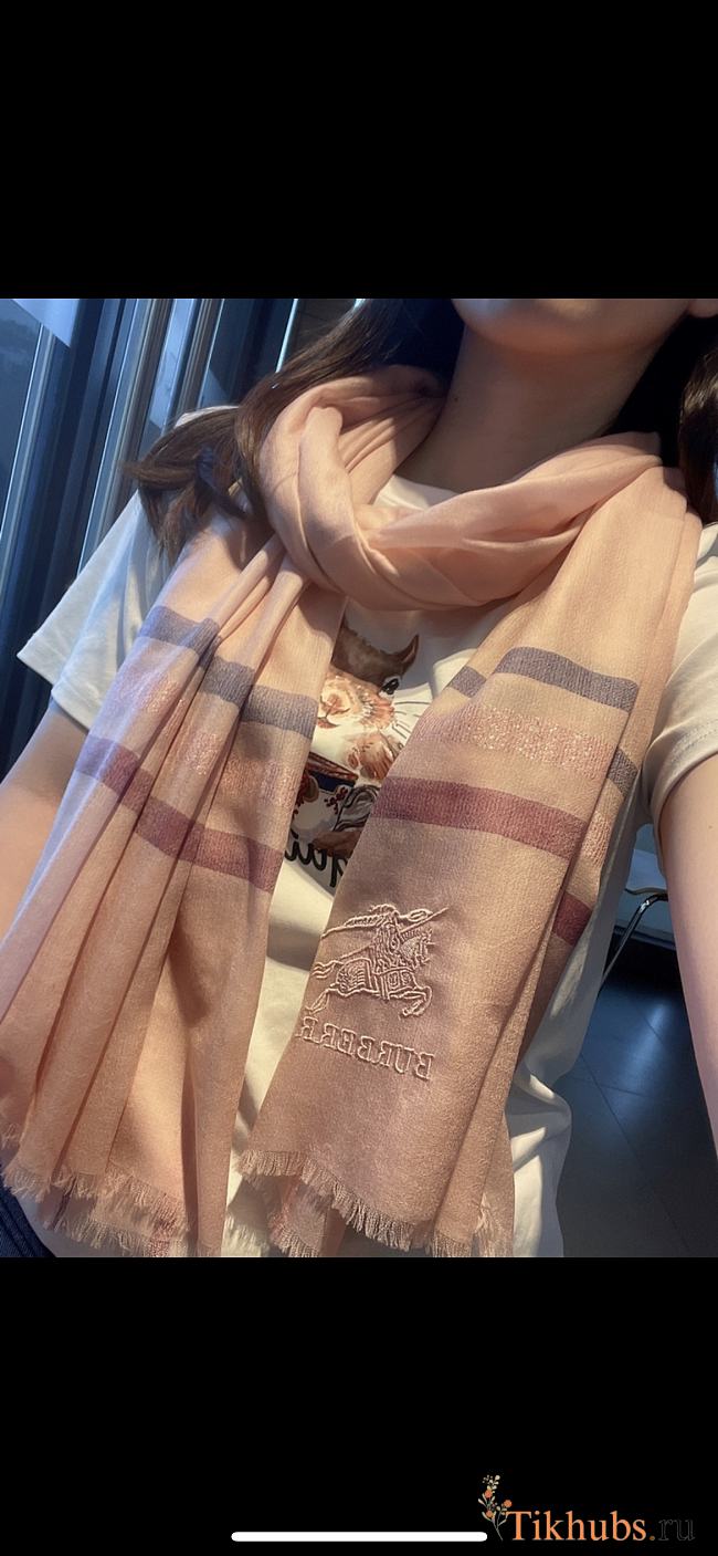 Burberry Scarf 80 x 200 cm - 1