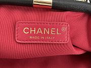 Chanel Cloud Bag Black Size 22 x 17 x 10 cm - 6