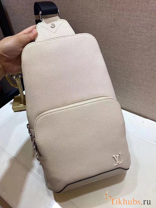 LV Avenue Sling Bag Taiga Leather White M30801 Size 20 x 31 x 10 cm - 1