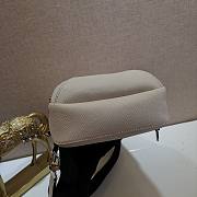 LV Avenue Sling Bag Taiga Leather White M30801 Size 20 x 31 x 10 cm - 4