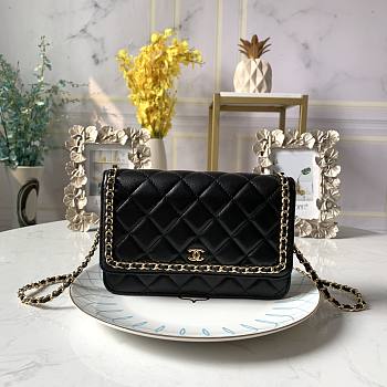 Chanel WOC Chain AP0674 Size 19 x 12.5 x 3 cm