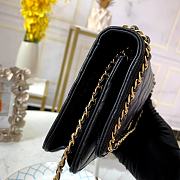 Chanel WOC Chain AP0674 Size 19 x 12.5 x 3 cm - 5