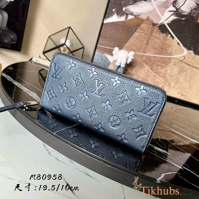 LV Zippy Wallet M80958 Size 19.5 x 10 cm - 1