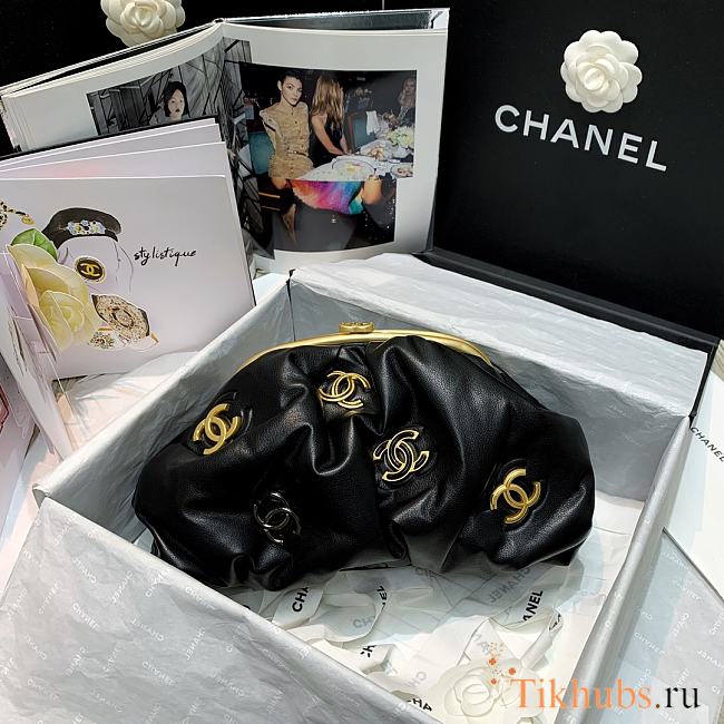 Chanel Cloud Bag AS2137 Size 16 x 27.5 x 14 cm - 1