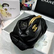 Chanel Cloud Bag AS2137 Size 16 x 27.5 x 14 cm - 6