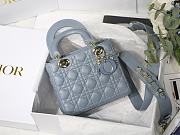 Dior Lady Blue M8013 Size 20 x 16.5 x 8 cm - 1