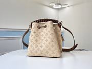 LV Milky White Muria Bucket Bag M55801 Size 25 x 25 x 20 cm - 6