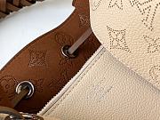 LV Milky White Muria Bucket Bag M55801 Size 25 x 25 x 20 cm - 2