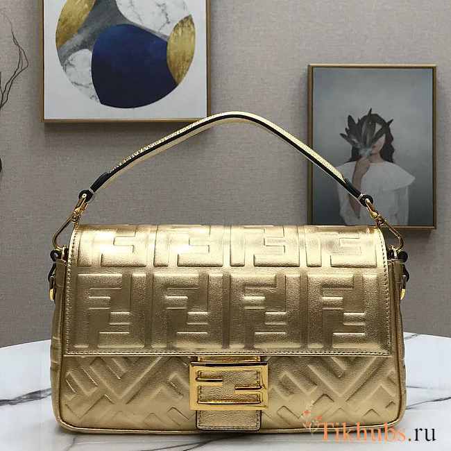 Fendi Baguette Gold Leather Bag 26cm - 1