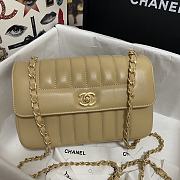 Chanel CF Chain Bag AS1499 Size 23 x 14 x 7 cm - 3