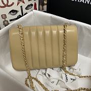 Chanel CF Chain Bag AS1499 Size 23 x 14 x 7 cm - 2