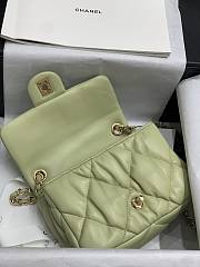 Chanel Flap Bag Green Size 19 x 14.5 x 8.5 cm - 5