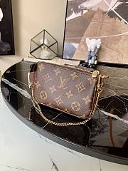 LV Mini Pochette Accessoires Monogram M45905 Size 15.5 x 10.5 x 4 cm - 5