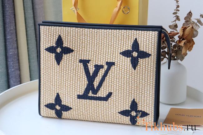 Louis Vuitton Pochette Voyage MM in Black Monogram Raffia M80352 Size 25 x 20 x 5.5 cm - 1