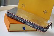 LV Mirrored Zippy Wallet M80808 Size 10 x 20 x 2 cm - 6