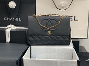 Chanel Chain Bag 92233 Size 33 x 11 x 23 cm - 1