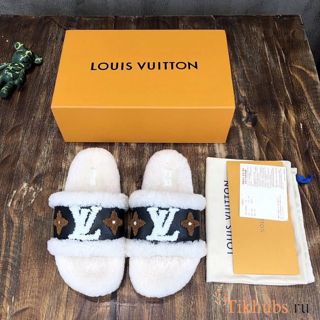 LV Shoes 07 - 1