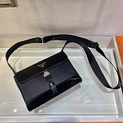 Prada Messenger Bag 2VD044 Size 20 x 15.5 x 4 cm - 3