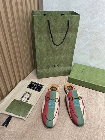 Gucci Flats 