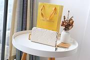 LV Long White Wallet M80680 Size 19.5 x 10.5 x 2.5 cm - 1