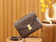 Louis Vuitton Pochette Metis Monogram M44875 Size 25 x 17 x 7 cm - 6