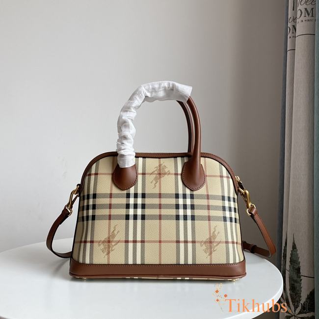 Burberry Handbag 041 Size 31 x 11.5 x 22 cm - 1