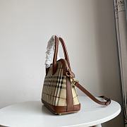 Burberry Handbag 041 Size 31 x 11.5 x 22 cm - 6