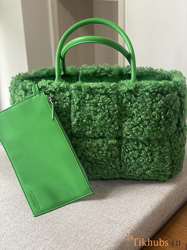 Bottega Veneta Handbag 7572 Green - 1