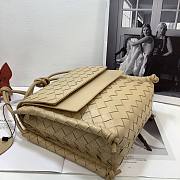 Bottega Veneta Beige 8801 Size 21 x 9 x 21 cm - 4