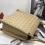 Bottega Veneta Beige 8801 Size 21 x 9 x 21 cm - 3