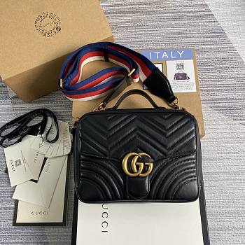 Gucci GG Marmont Matelasse Shoulder Bag 498100 Size 25 x 19 x 8 cm