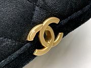 Chanel Saddle Bag Black 99109 Size 19 x 15 x 6 cm - 2