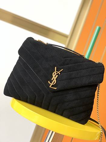 YSL Loulou Black 630951 Size 25 x 17 x 9 cm